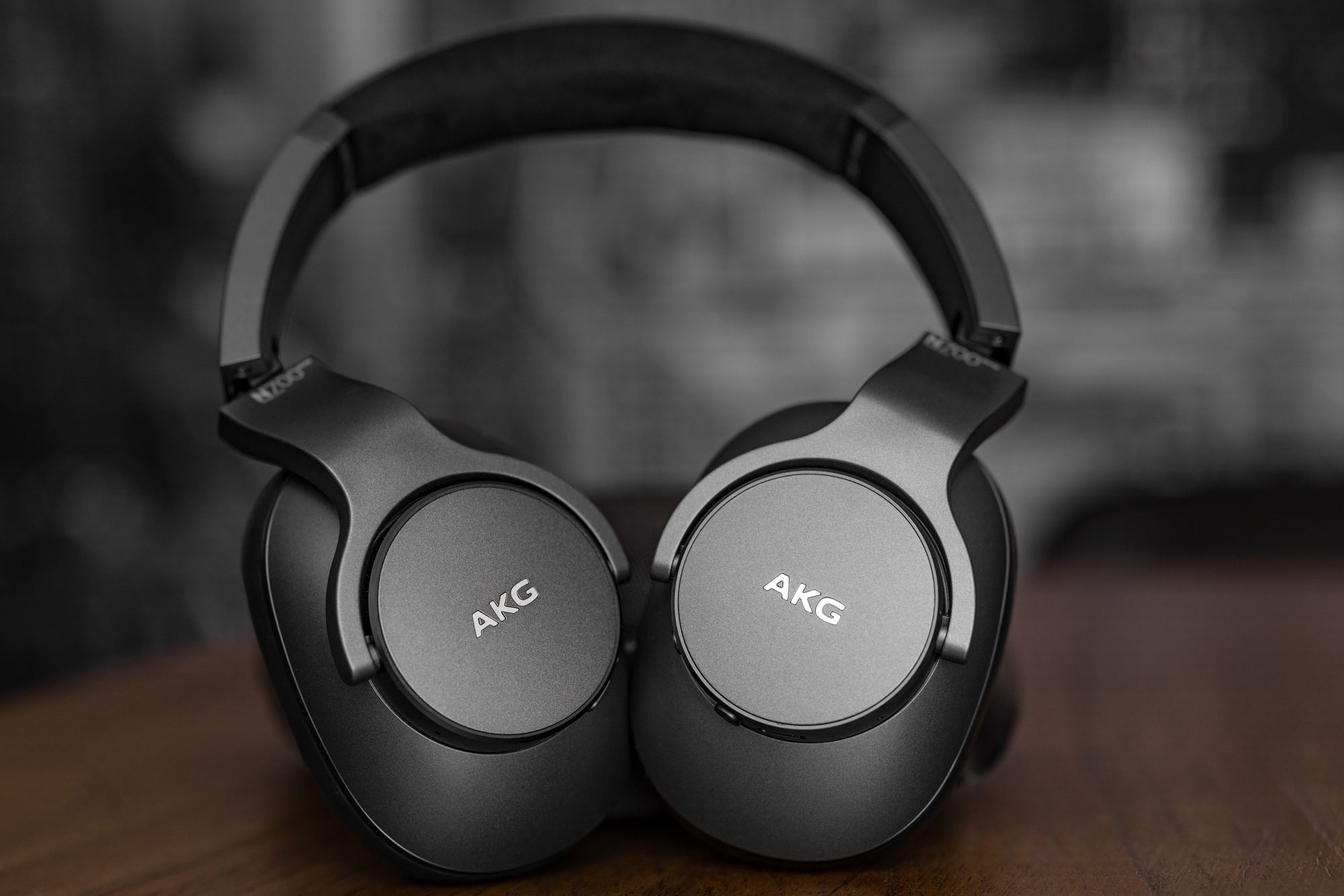 AKG N700NC M2 There s No Harm in Being Affordable Den Fi