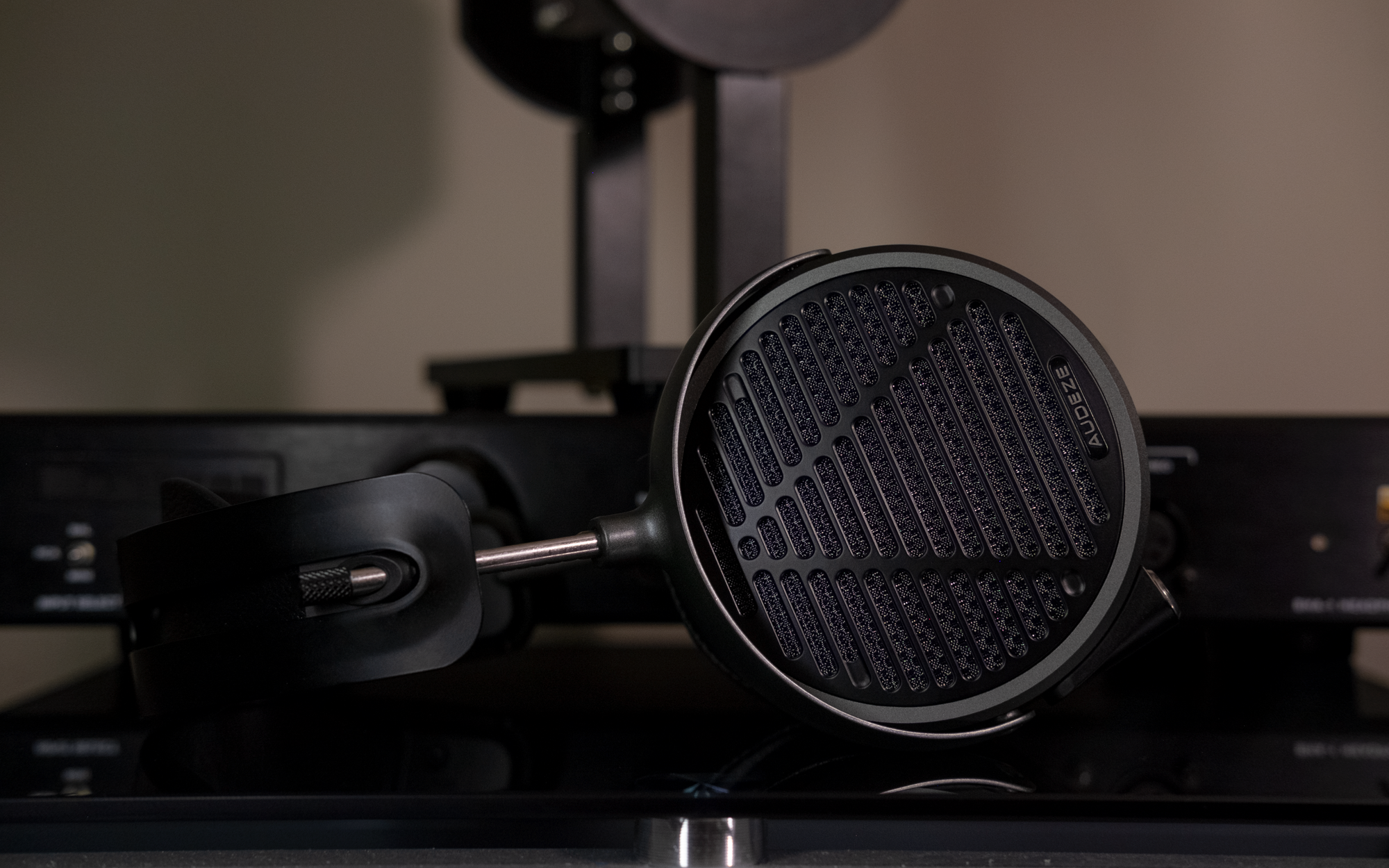 Audeze MM-500: Master of None